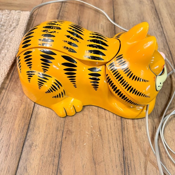Vintage 80’s Tyco Garfield Phone, Tested, Functional and Working (except eyes) - Picture 6 of 11